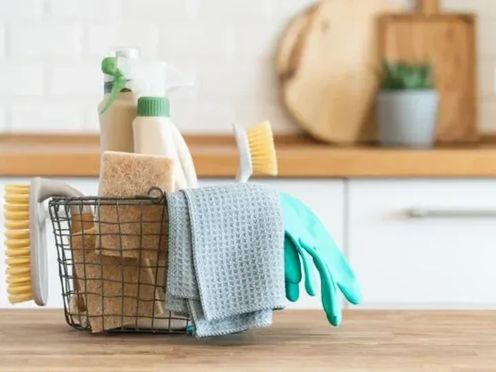 Gepflegtes Wohnzimmer nach der Reinigung